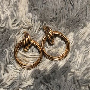 Gold twisted studs